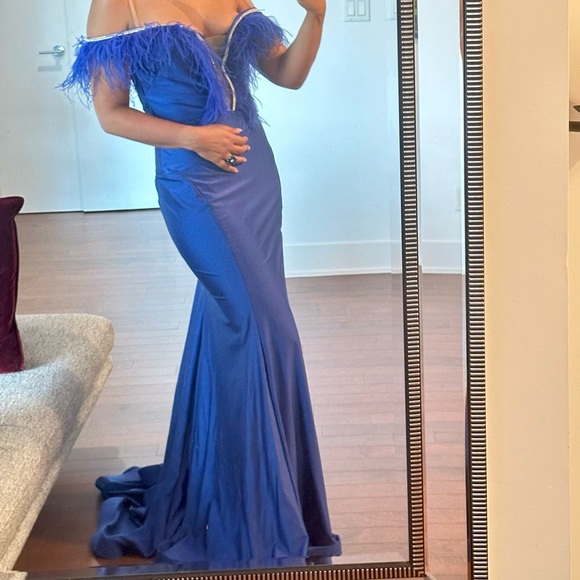 Brand New Royal Blue Evening Gown - Picture 4 of 5